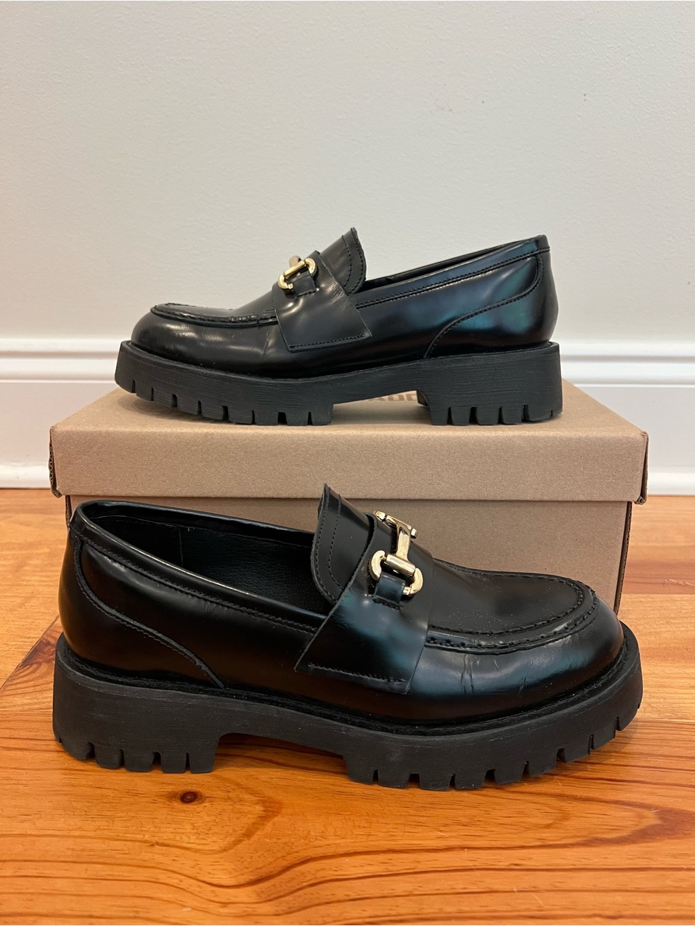 Steve Madden Lando Shoes Womens 8M Black Leather Chunky Lug Horsebit Loafers NEW